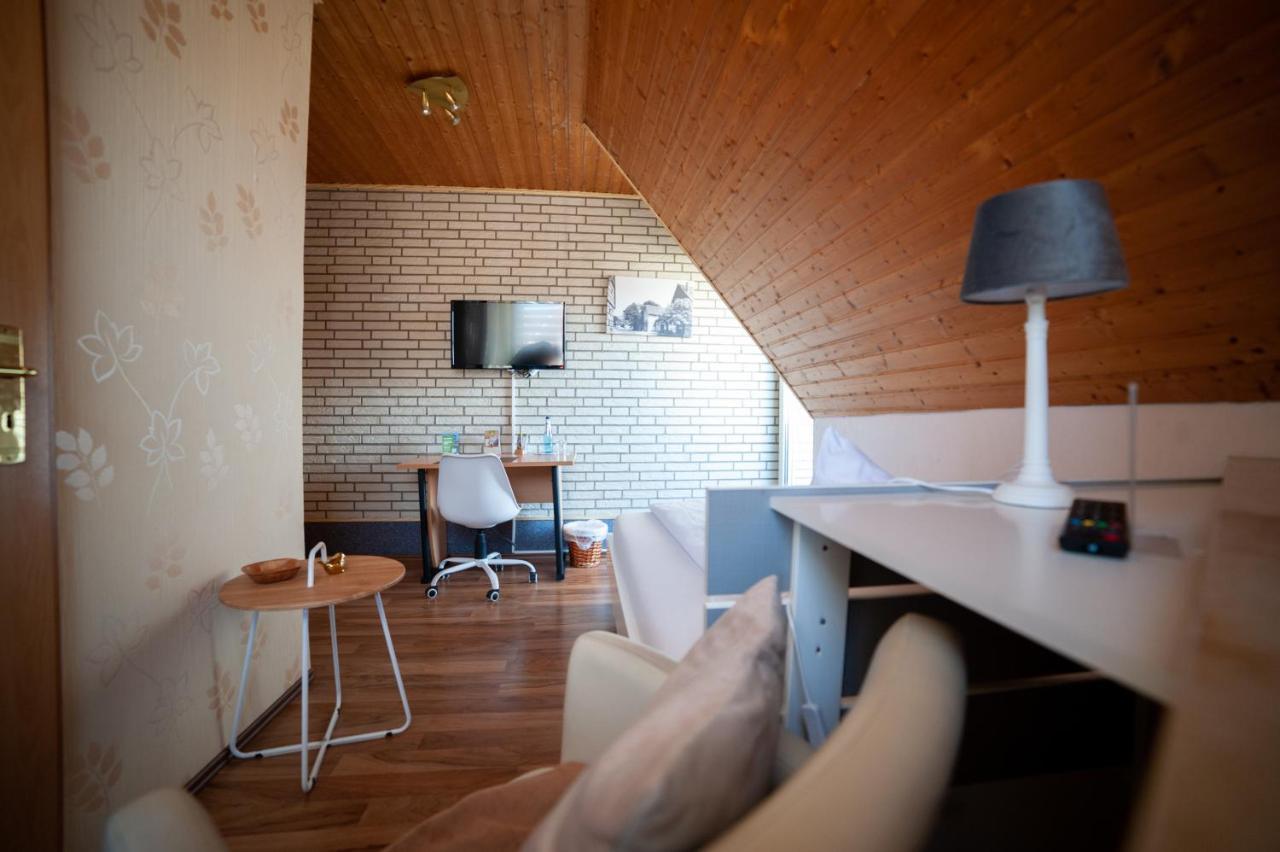 Piepers Landidyll Hotel バート・ラーアー エクステリア 写真